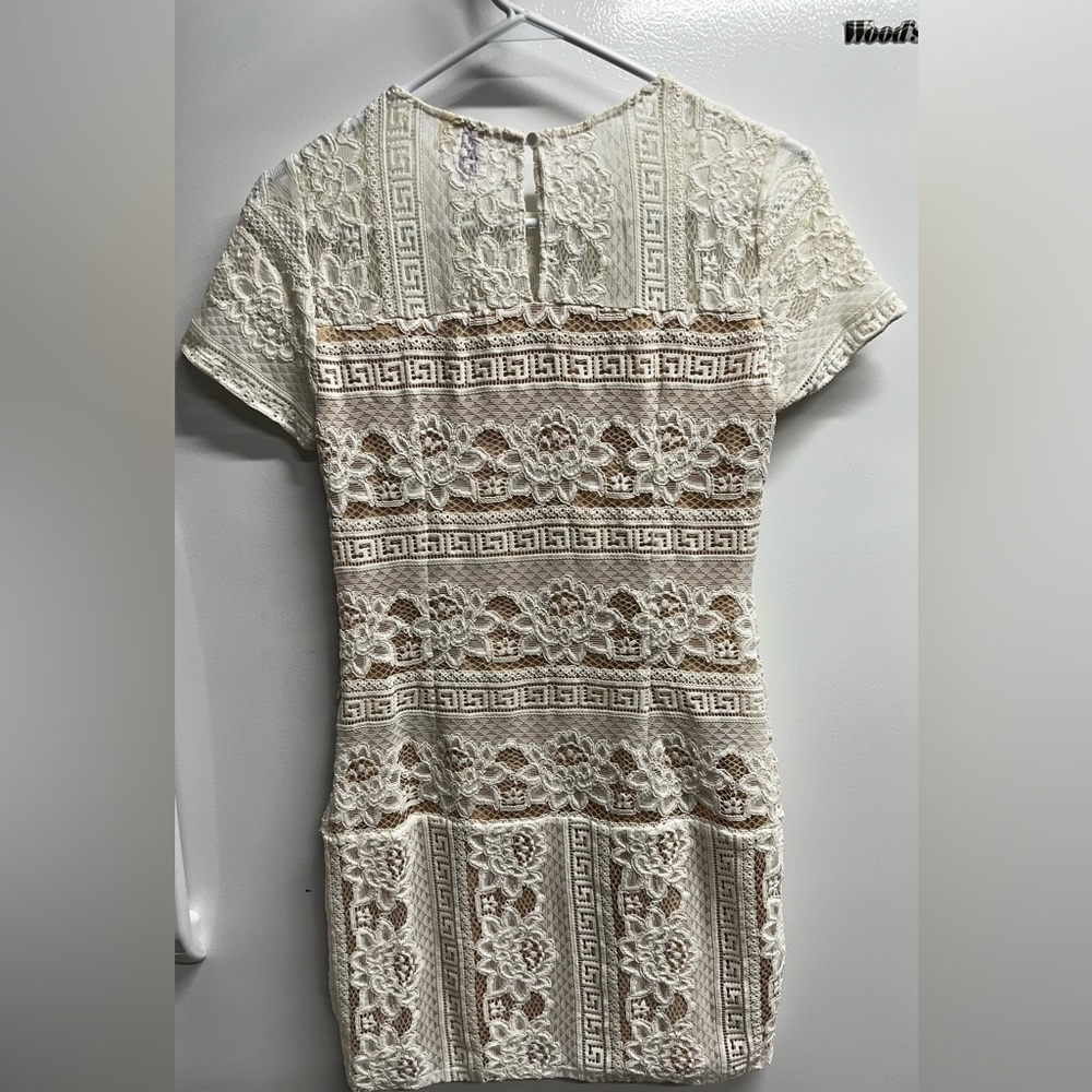 Lace white dress